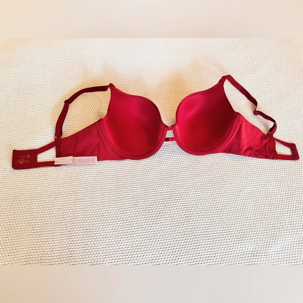 Savage X Fenty bold red